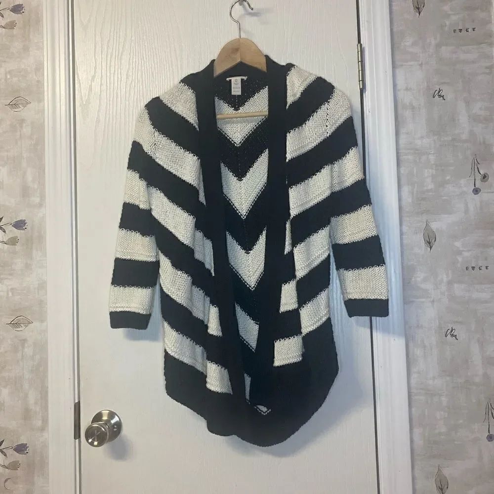 Chico’s Chevron Print Open Cardigan